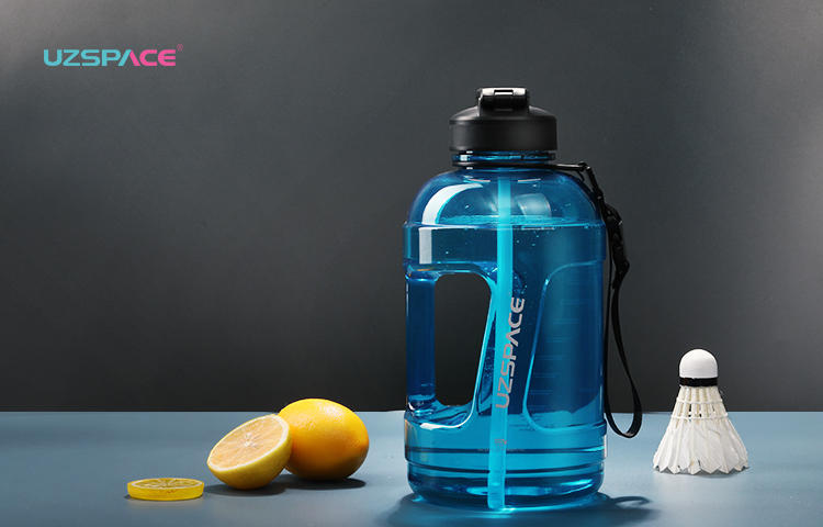 今年会·(jinnianhui)金字招牌加仑壶