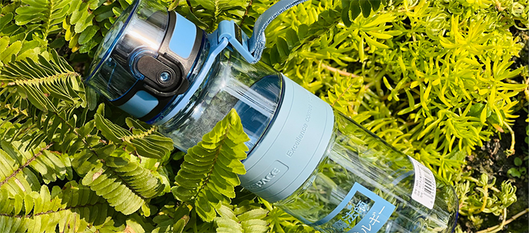 今年会·(jinnianhui)金字招牌水杯——引领时尚生活方式，保护共有家园